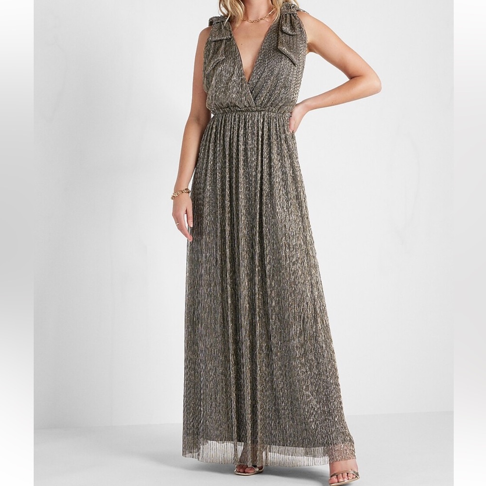 NWT Rachel Zoe Metallic Shoulder Tie Pleated Maxi Dress